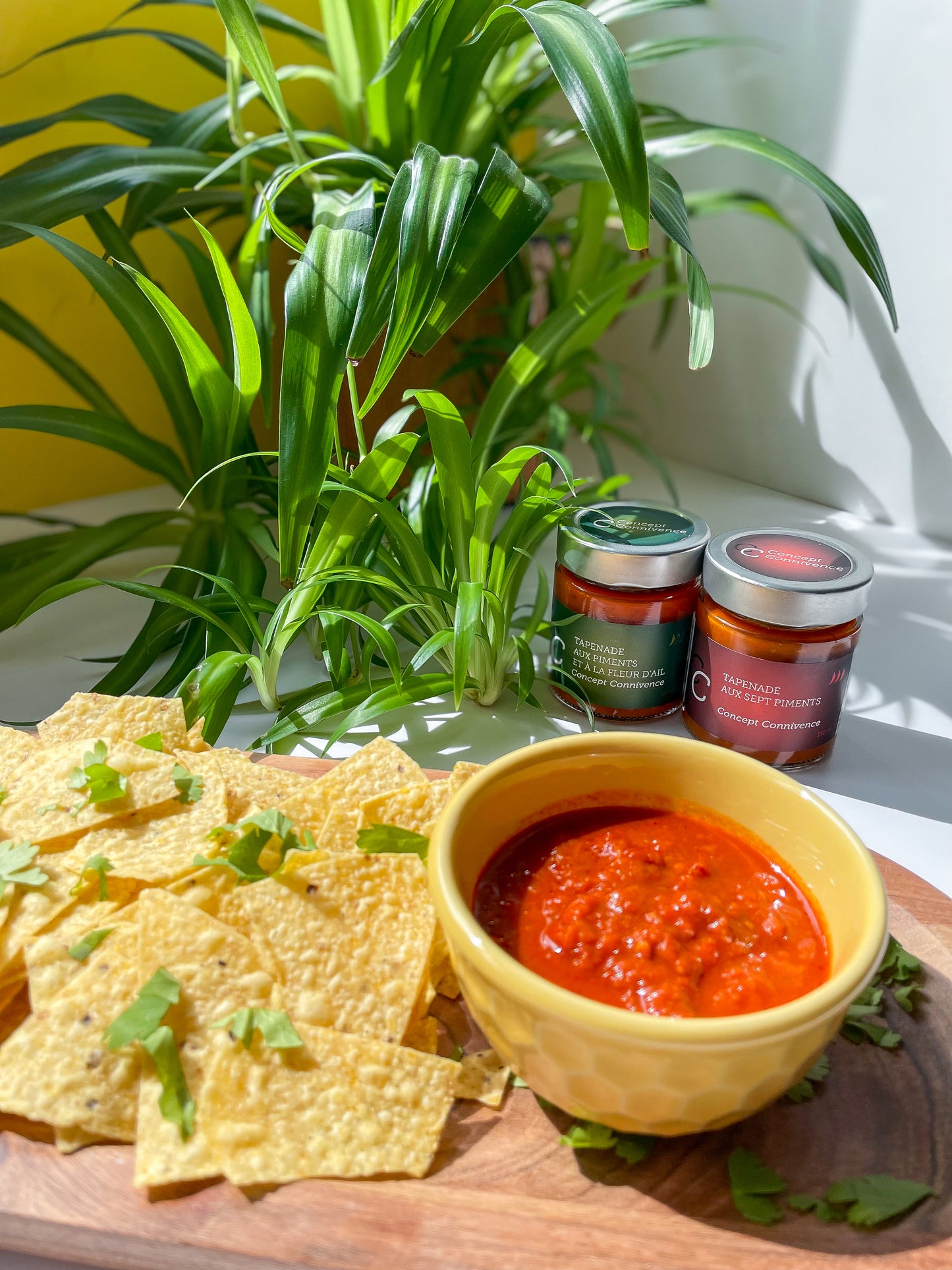 Tapenade aux piments et à la fleur d'ail