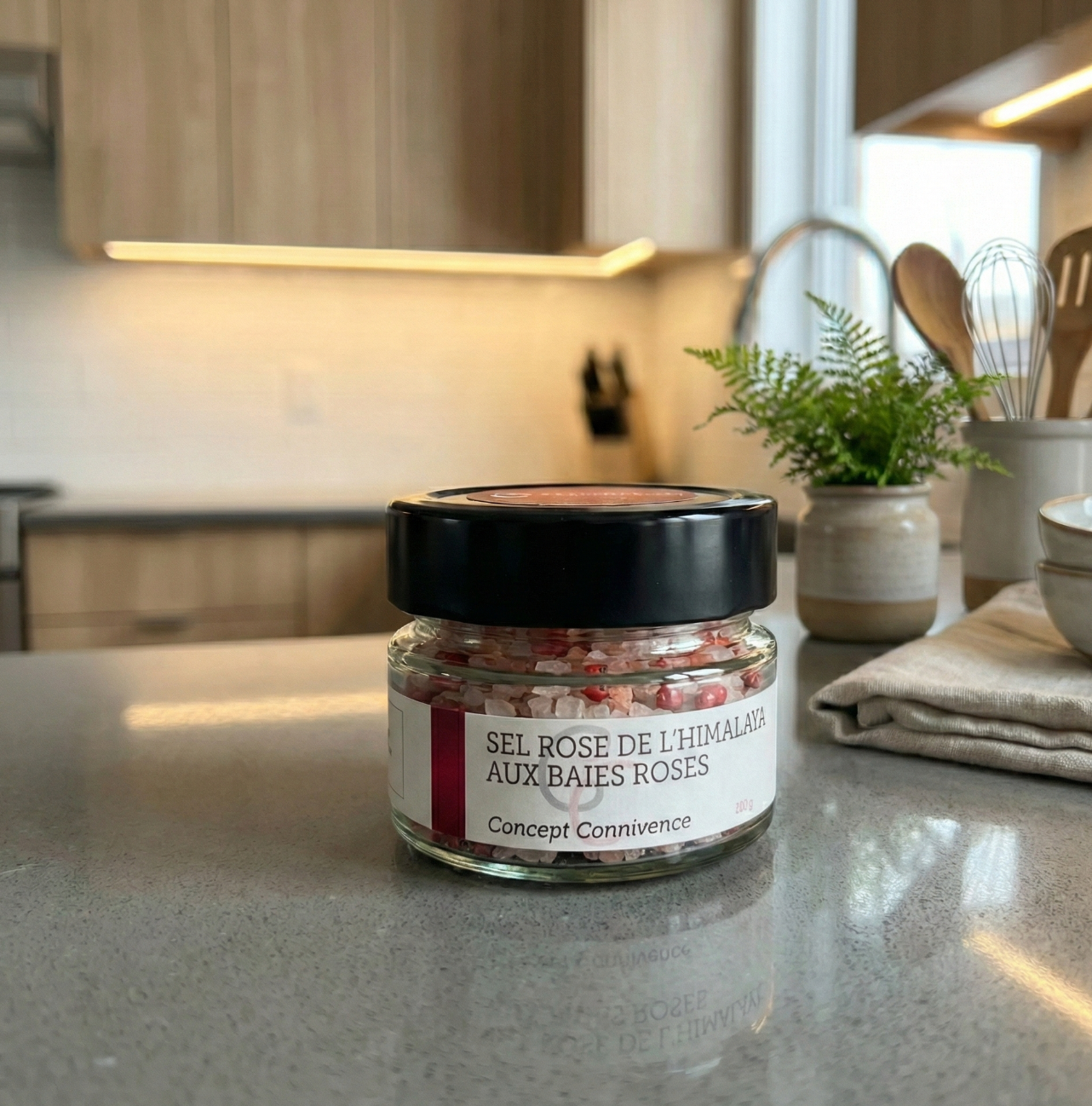 Assaisonnement sel rose de l'Himalaya aux baies roses